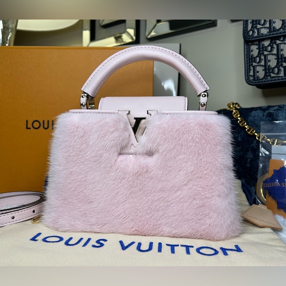 ❌SOLD!🔥NEW! Louis Vuitton•Mink Fur Capucines Mini with Crossbody Strap - Picture 2 of 13